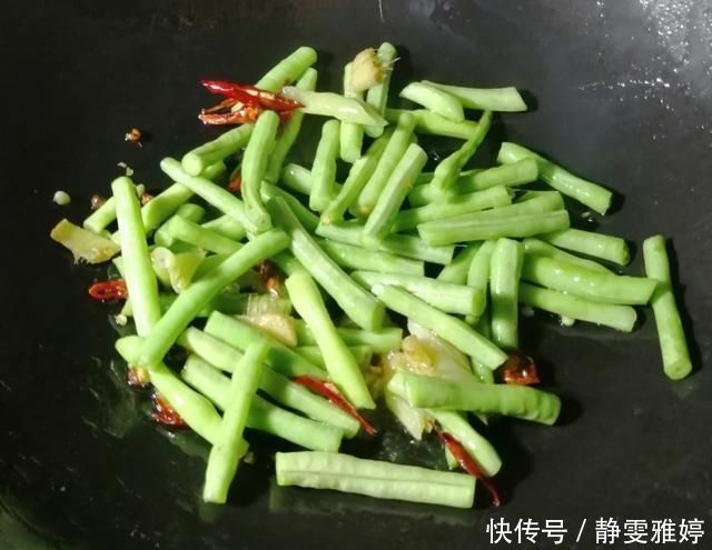 三伏天就爱这道家常小炒菜，三个窍门，鲜香不油腻，好吃更下饭