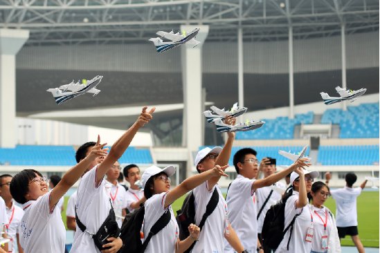 vr|【2021中国航空产业大会暨南昌飞行大会】好“看”更好“玩”