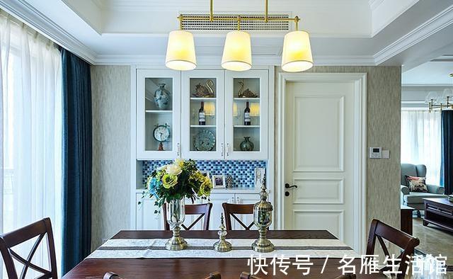 客厅|我喜欢客厅这种设计,显得好大啊!飘窗也很不错很透亮