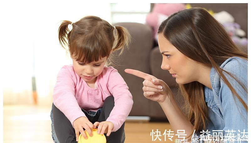 释怀|长大后才明白被“pua”过的孩子，内心无法释怀也无法原谅父母