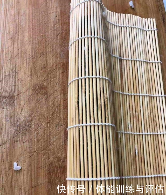 开学季早晨就做它，10分钟开饭，大人孩子都爱，好吃又饱腹！