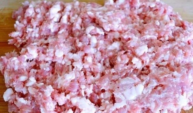 和面|流汁的肉包子，从调馅到和面详细讲解，鲜嫩多汁，上桌家人抢着吃