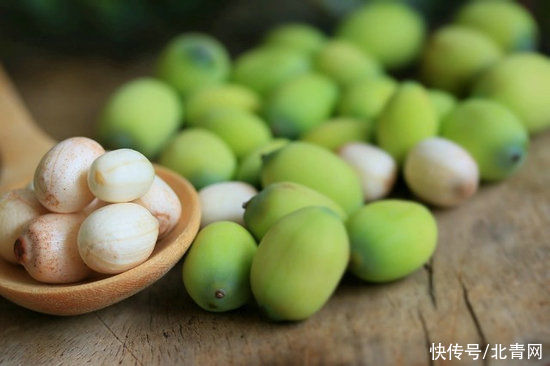 莲子|三伏天这些食物要多吃 莲子清热解暑含钾高