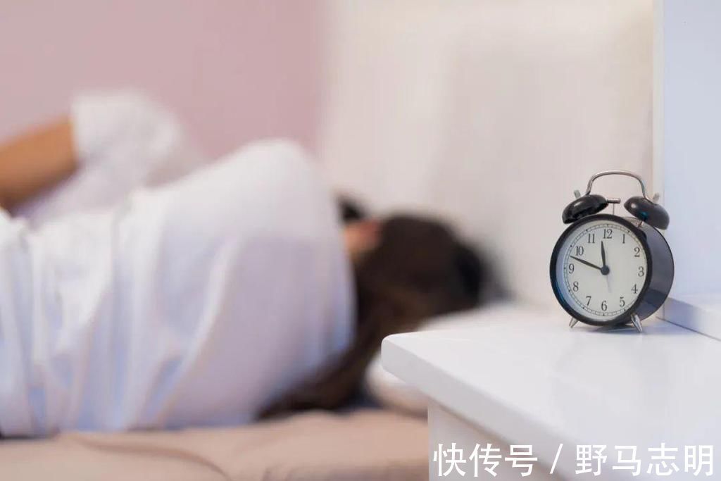 脑疲劳|学会这种睡眠法，睡得少，睡得好，人生从此开挂