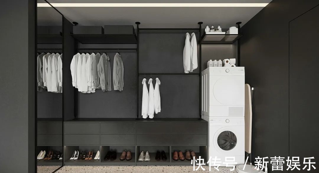 衣帽间|70㎡现代简约,沉稳高级灰,以橙色点缀,营造安静优雅的美