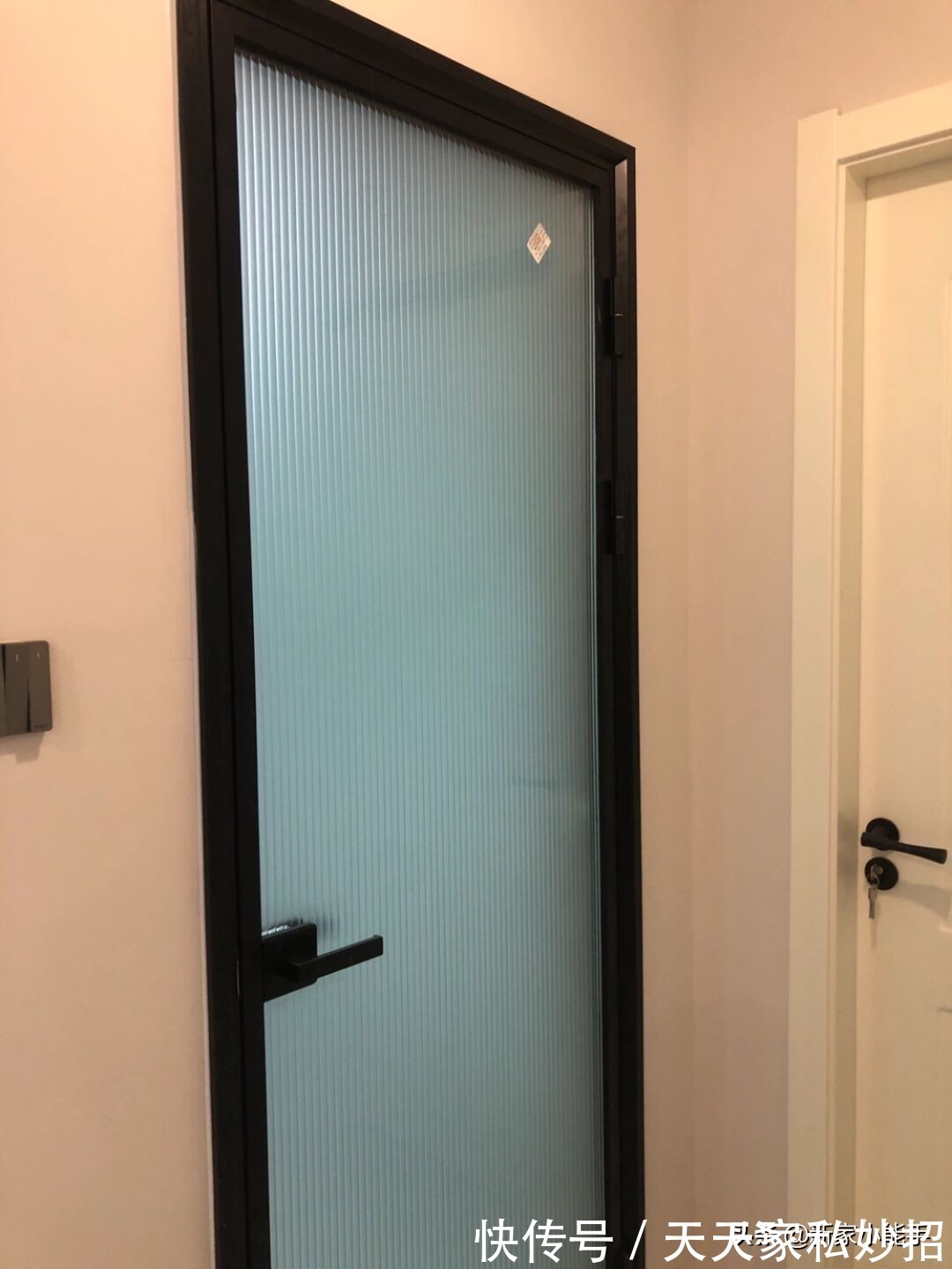 餐边柜|看她家装修,前后花了不到10万搞定,全屋很舒适,特别有品位