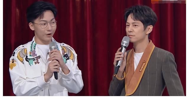 《你好星球六》何炅太难了,遭新人抢话,后期组直接闭麦,想劝退女主持?