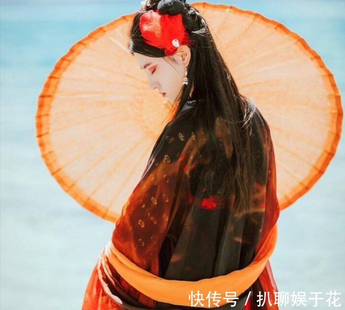 郎君|欧阳修很唯美的一首词,描写了浪漫的爱情,美得让人浮想联翩