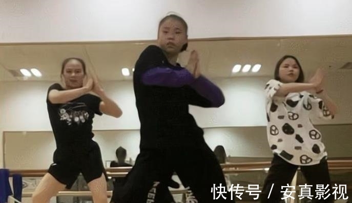 衣锦还乡|从宁波到荆州!17岁奥运冠军衣锦还乡,网友:太飘了,巴黎别去了