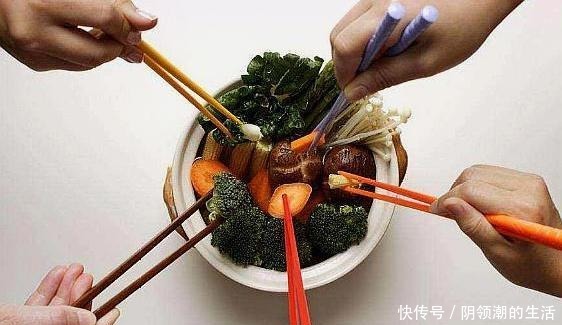 筷子“最难夹”的8道菜，中国人都不好夹上来，外国人几乎零成功