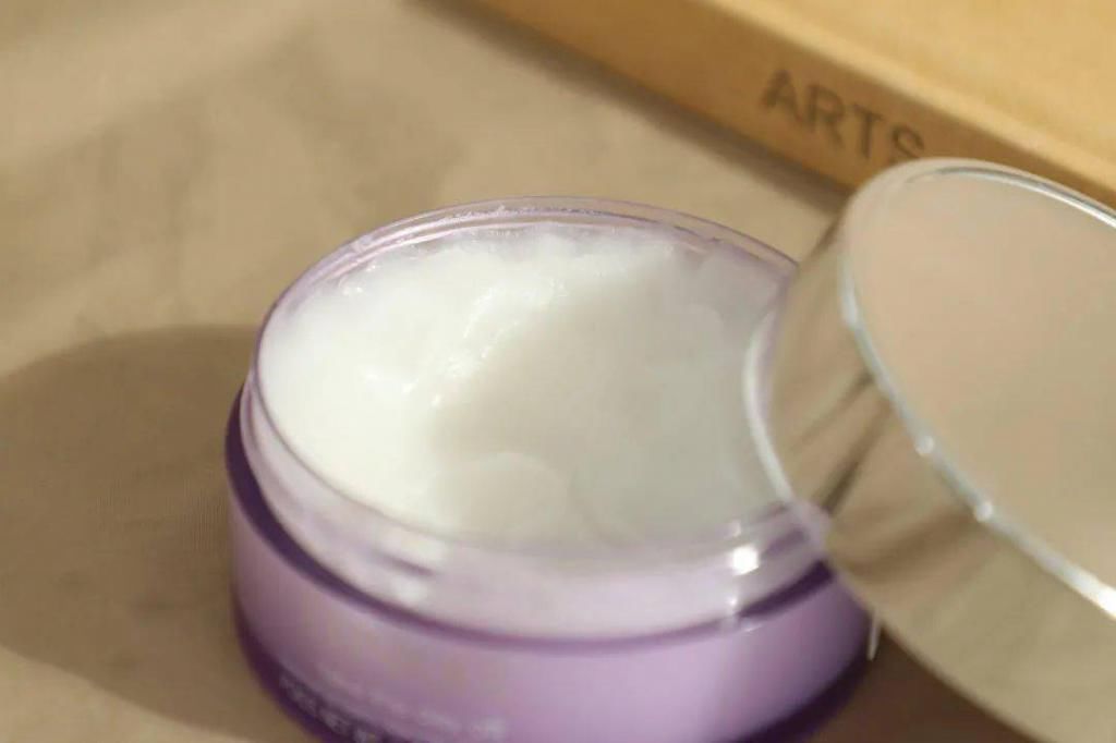 爆！50块钱的卸妆产品居然比500的好用？