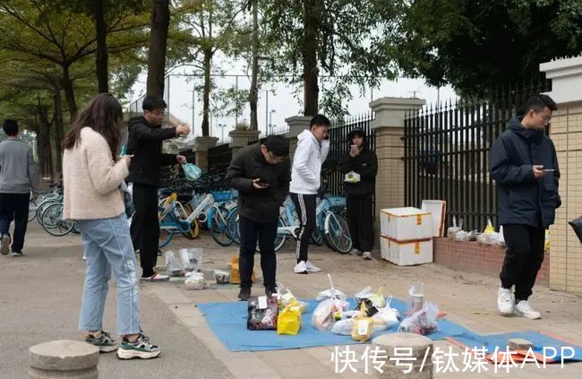 外卖|饿了么和美团又同时看中了一条赛道