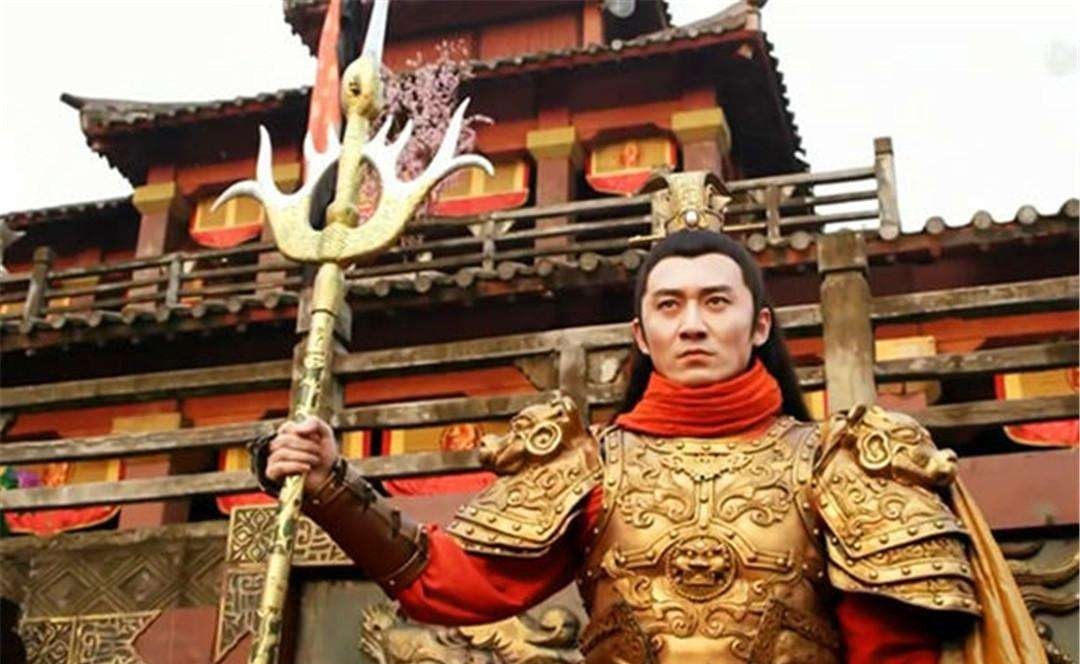 袁天罡告诫李元霸,不能杀使用凤翅镏金镋的人,否则大祸临头