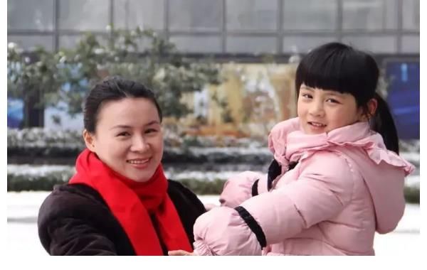 全家福|林生斌的全家福,早已说明朱小贞的不幸福,却没人看出端倪