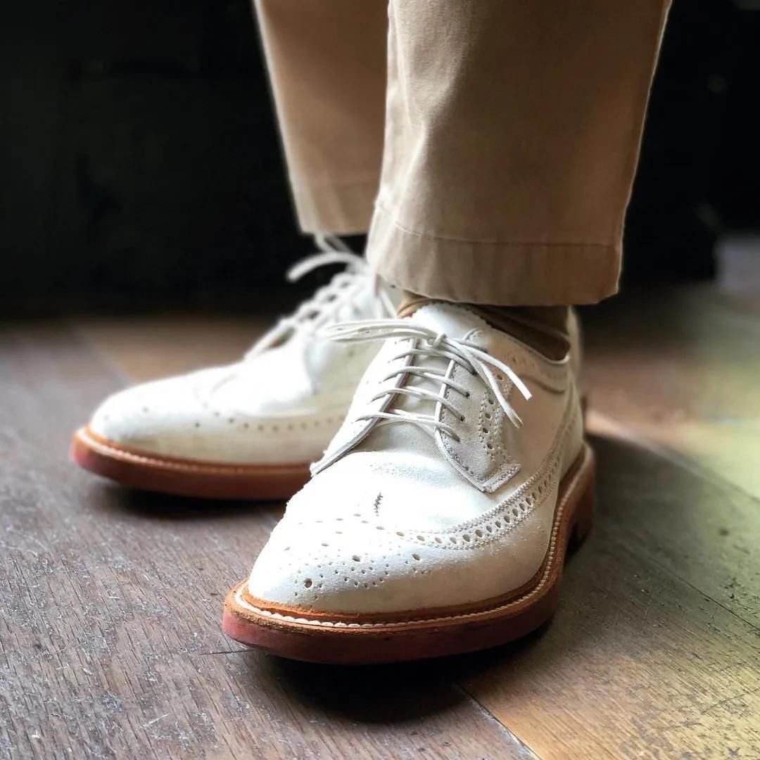 到底是什么人，敢穿白皮鞋？