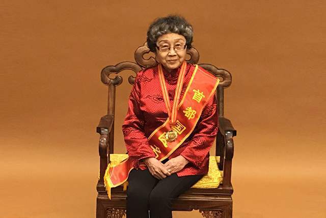 味甘|87岁老中医白开水泡点它，排出多年“肝毒”