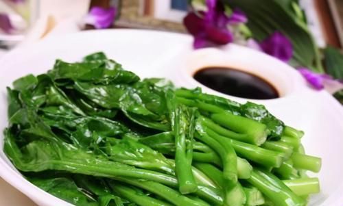 冬天将至,推荐3种食物,排毒减肥,美容护肤,皮肤细腻有弹性