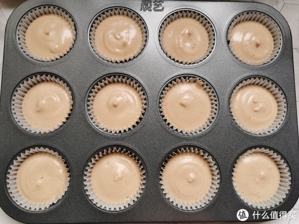 热油烫面做蛋糕，不回缩不开裂，新手最喜欢的配方，成功率高