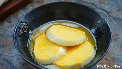 北方人偏爱此早餐,5分钟就能煎1盘,金黄喷香,总吃不够