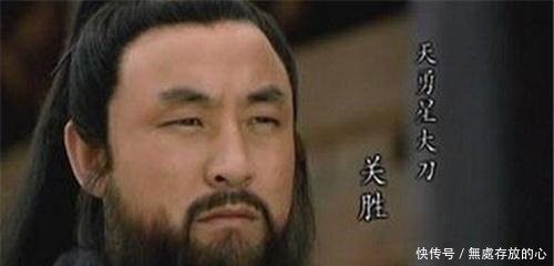 梁山上宋江给4个人让过位,自然没人敢答应,但有2人他不敢让!