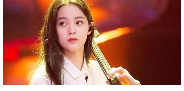 張惠妹|以張惠妹、歐陽娜娜收費為起點，直播或?qū)⒅饾u告別免費模式