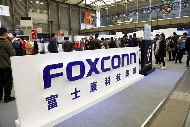 富士康|终于撑不住巨亏超200亿,富士康败走美国、印度郭台铭想回归