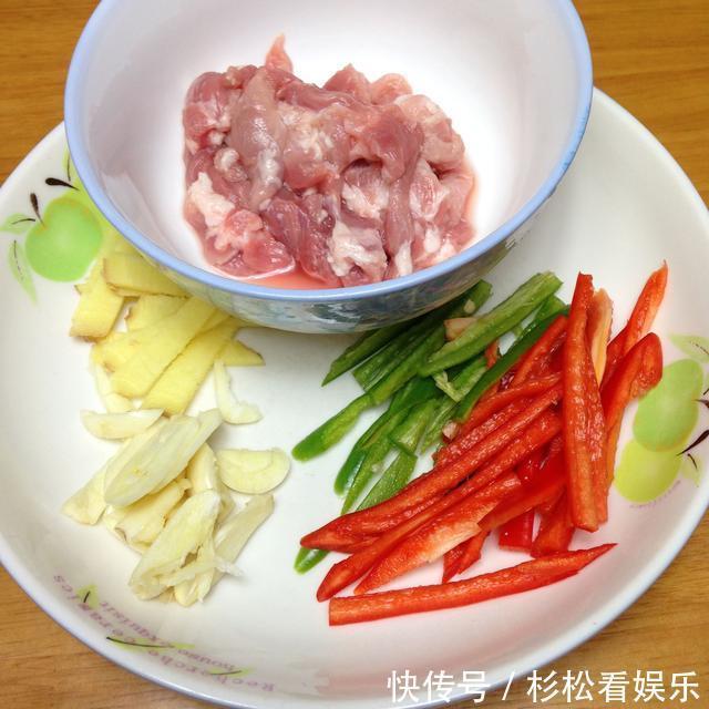 10分钟快手家常菜之芹菜炒千张,小孩子爱吃您还能不会吗