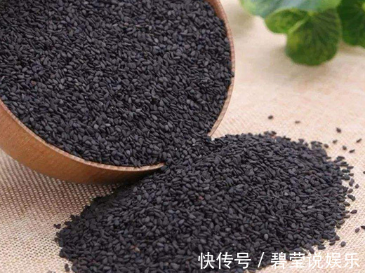 白发|黑芝麻跟它一起煮,白发变黑发,年轻10岁,皮肤都光滑了