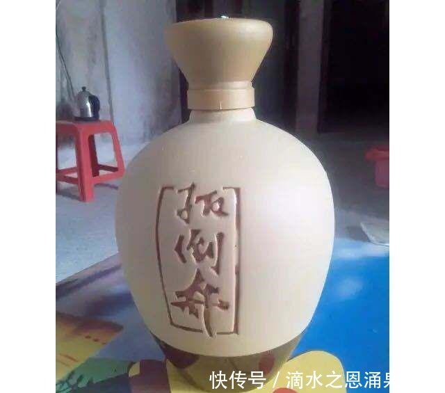 中国最受欢迎白酒榜单,茅台排第三,五粮液未上榜,首位毫无悬念!