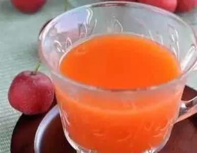 100多岁老人，眼不花、耳不聋，身体健康，长寿秘诀：两杯水