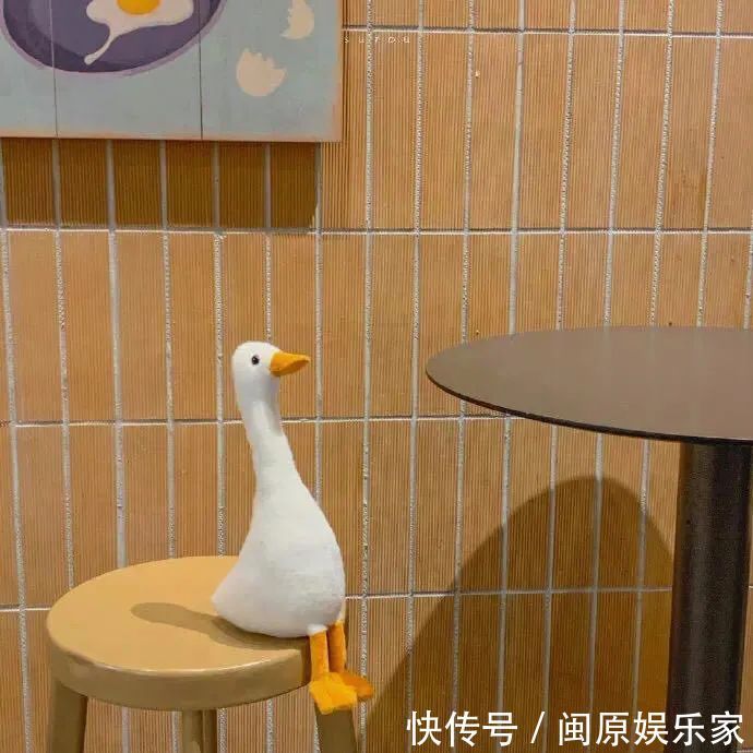 村上春树|神仙·封面丨高情已逐晓云空,不与梨花同梦