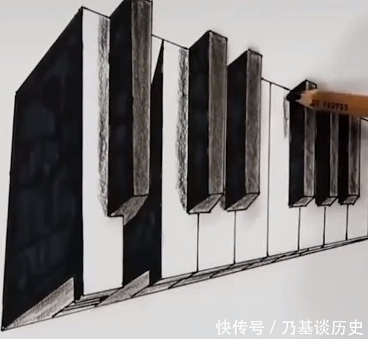 美术生画|美术生画悬浮钢琴，被吐槽在吹牛皮，作品完成后：惊艳了全场