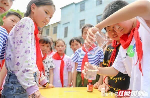 实验|用科技点亮山里娃的未来 衡阳县山区学校举办“科技节”