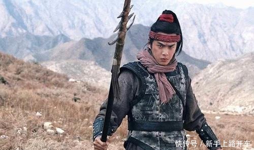 霍去病|饮马瀚海，封狼居胥！十八岁封侯的霍去病到底有多强