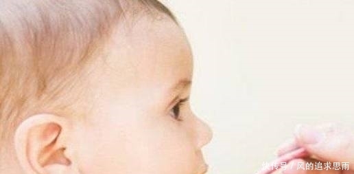 辅食|宝宝辅食添加常见的疑问:宝宝几个月能吃蛋黄?