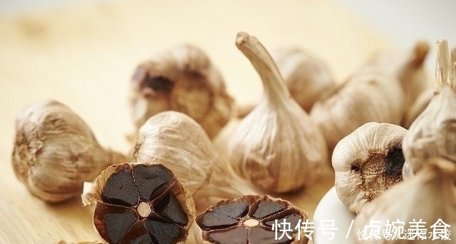 肝脏|肝硬化身上可能有4种表现，常吃这种“解毒王”，肝硬化不攻自破