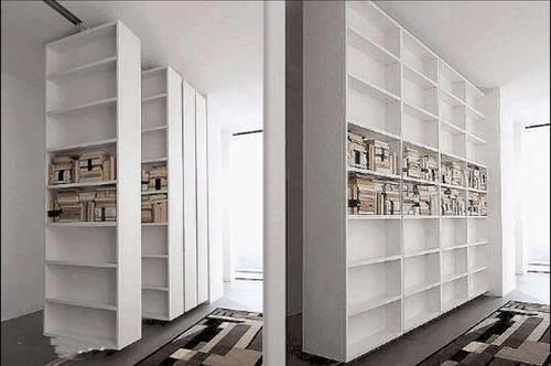 书架|隔断墙用书柜代替,直接把门藏在里面,进出房间就像在密室里穿梭