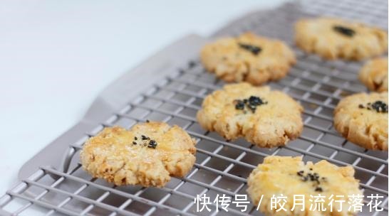 核桃酥|咬一口酥掉渣的核桃桃酥,做法简单,新手也能做!