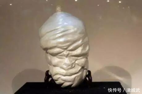 世界上最名贵的五颗珍珠,它们都属于谁?