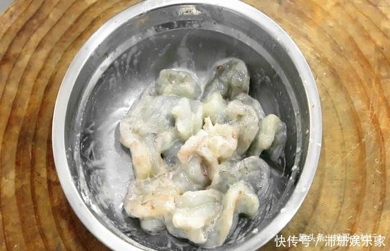 俱全|色香味俱全,春天必备营养菜,鲜嫩入味不腻不腥,你也试试吧