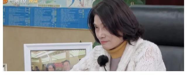 22歲的女秘書(shū)——是下一個(gè)董明珠？還是下一個(gè)薇婭？