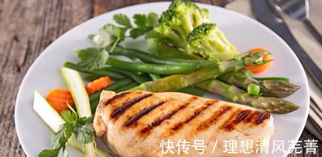 早餐大米粥搭配面条吃有一个小窍门，搭配面条吃有一个小窍门！