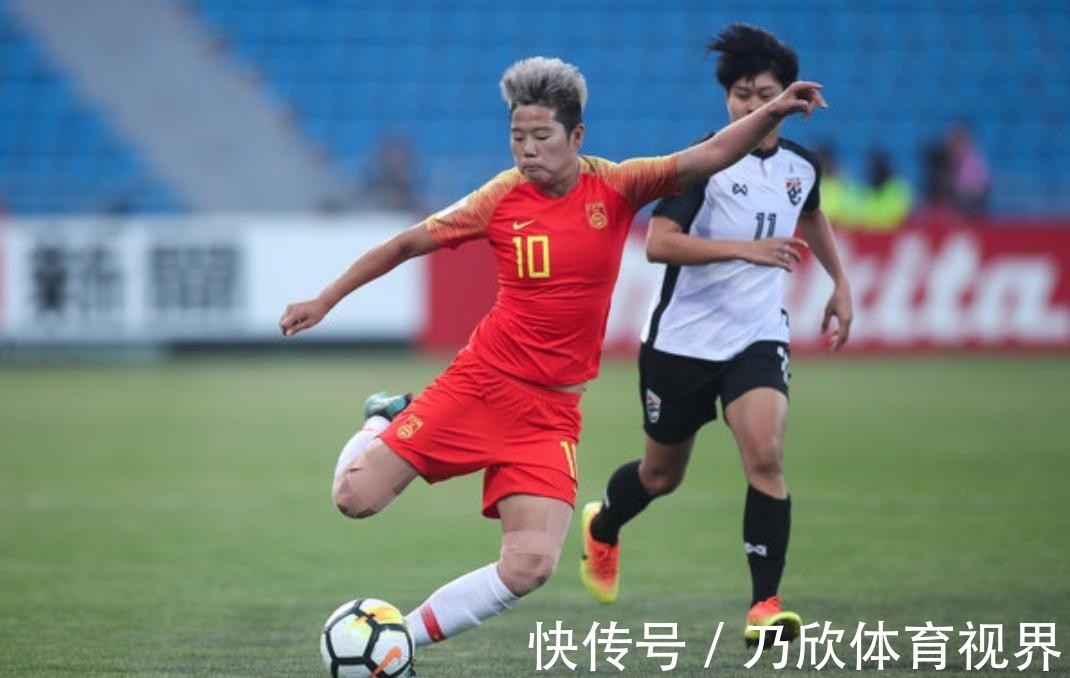 水庆霞|中国女足锋霸李影公开女友,遭贾秀全封杀,今发文庆祝重返国家队