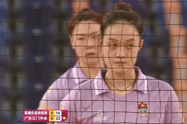 赛场|女排联赛里的二传,为什么总被某些球迷责怪、嘲讽?