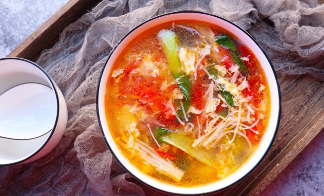 鲫鱼|产后备好6种下奶汤,母乳充足营养好,宝宝开心妈妈放心