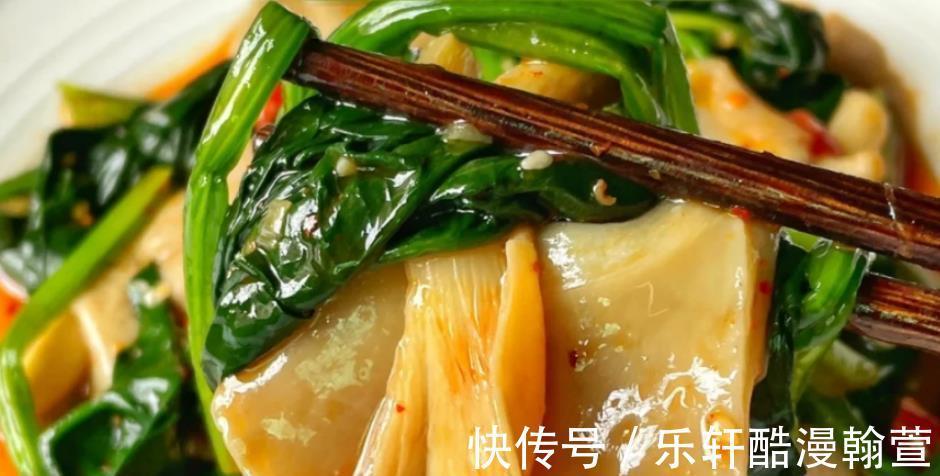 秋季后，少吃莲藕多吃它，8分钟上桌，解馋开胃，吃不够！