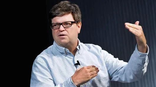 y1993珍贵录像:32岁的LeCun向世界亲自展示了首个CNN