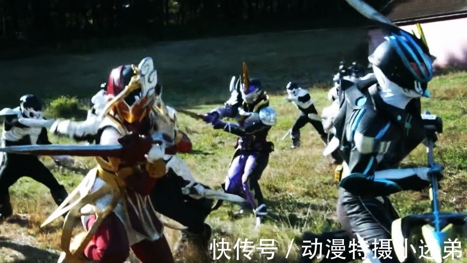 恶魔|六位假面骑士被召唤,无敌玩家有点另类,为什么他是最终形态?