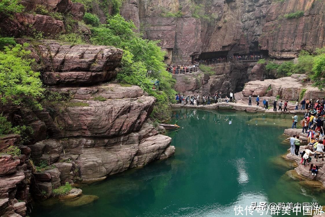 榆林|畅游红石峡景区，河水穿峡，峡谷幽深，摩崖石刻，蔚为壮观