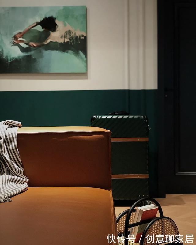 墨绿色|打造的100㎡甜蜜婚房:折叠窗+复古墨绿色,高级有质感